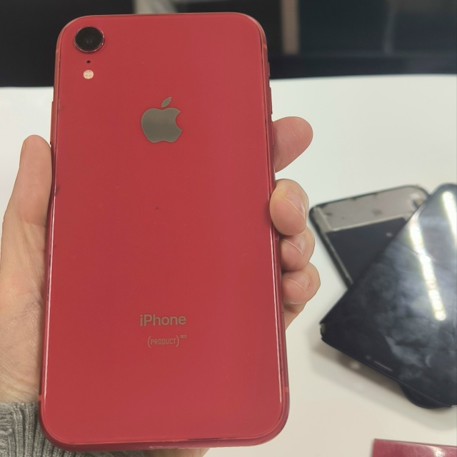 iPhone XR до ремонта